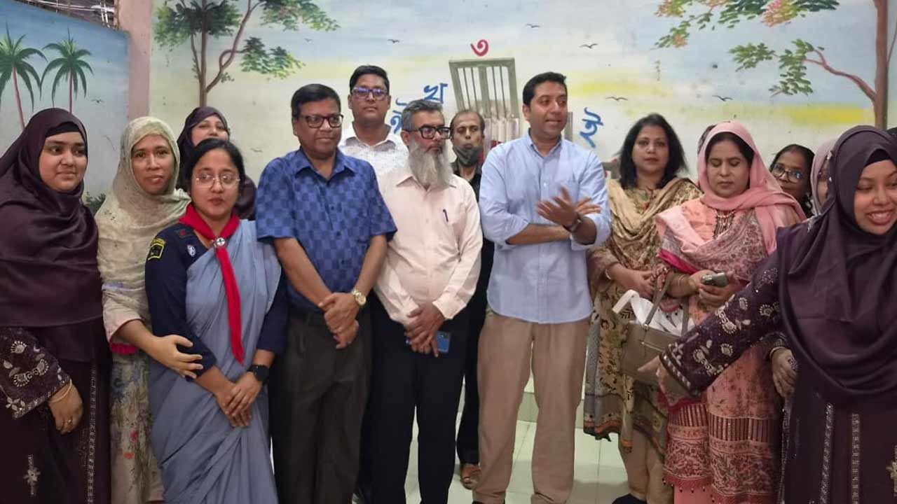 সংগৃহীত