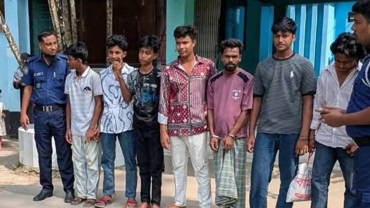 বেগমগঞ্জে নিষিদ্ধ ছাত্রলীগের মিছিল থেকে ৮ জন গ্রেপ্তার&nbsp;
