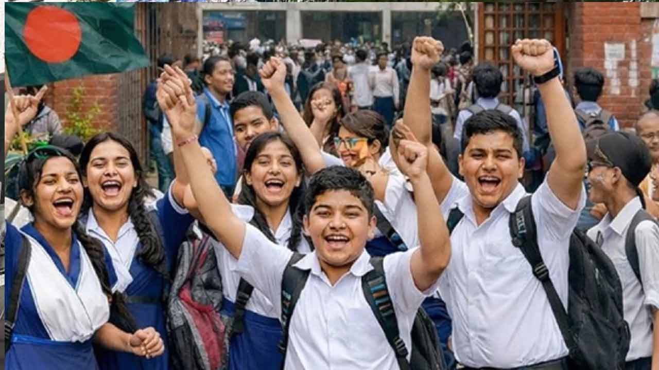 নভেম্বরের শুরুতে টানা তিন দিনের ছুটি পাচ্ছেন শিক্ষক-শিক্ষার্থীরা