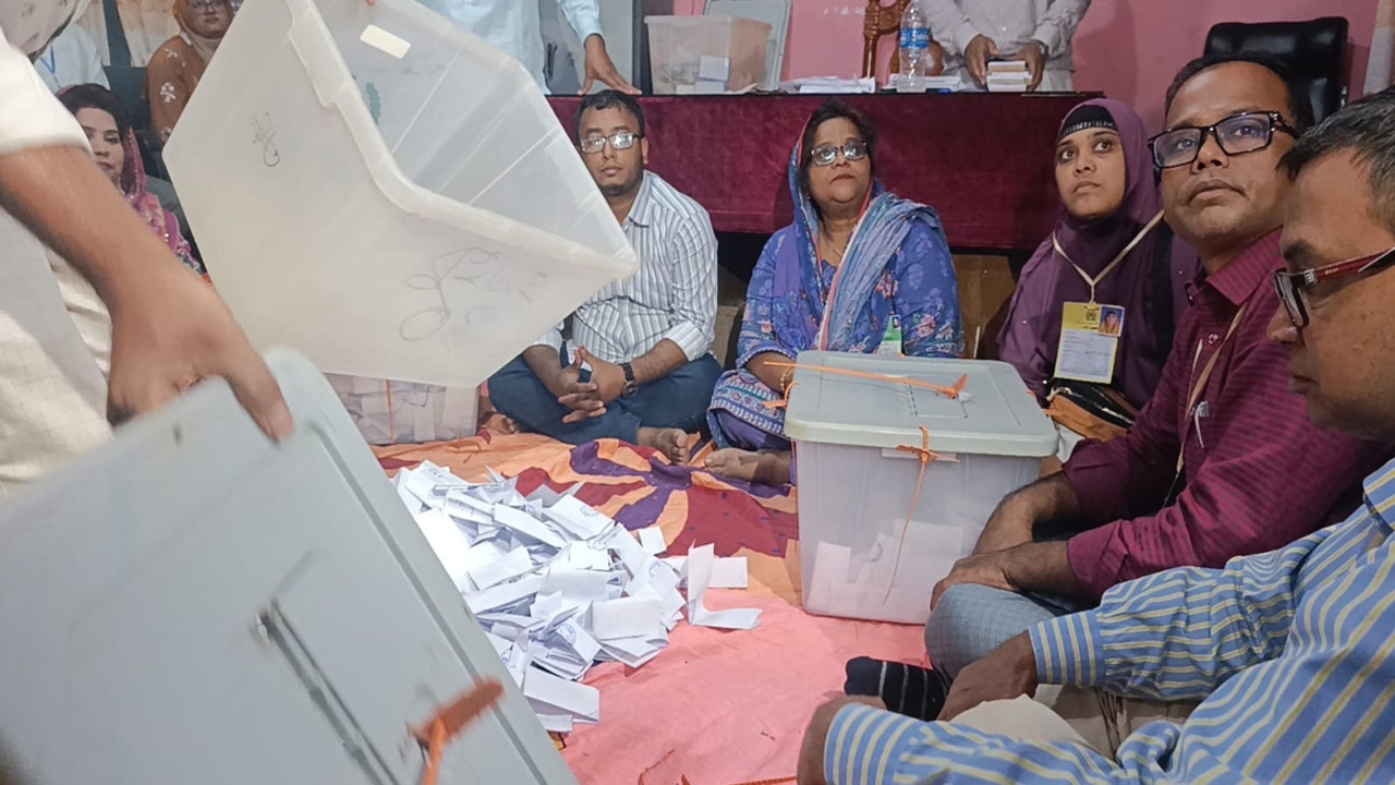 ঠাকুরগাঁও-১ আসনে ভোটগ্রহণ শেষ, চলছে গণনা