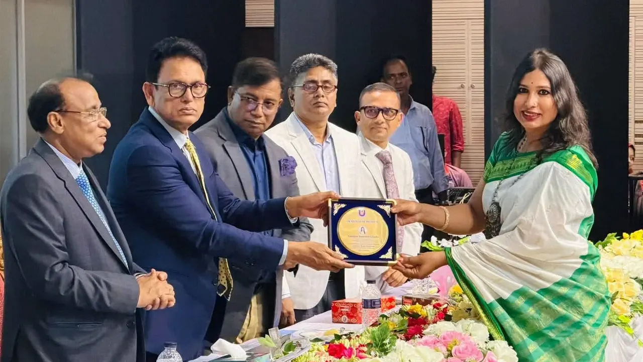 &lsquo;ট্রান্সজেন্ডার&rsquo; শব্দ ব্যবহারের ব্যাখ্যা দিলেন শিক্ষামন্ত্রী