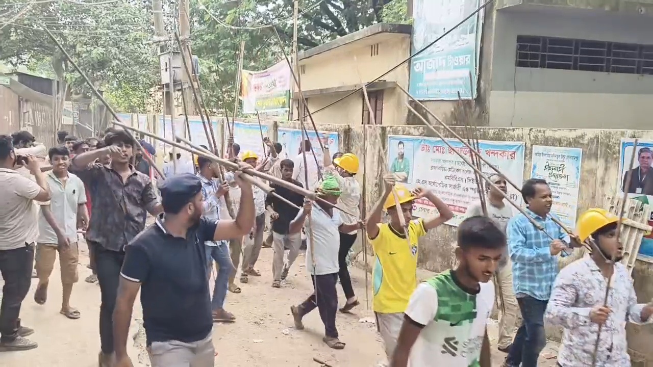 টিকটকে ভিডিও রিলস নিয়ে বিরোধ, আশুগঞ্জে দুই গোষ্ঠীর সংঘর্ষে আহত ২০